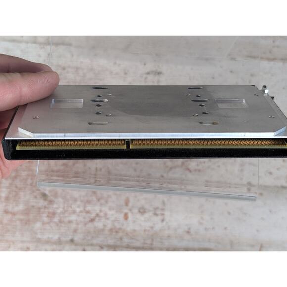 AMD ATHLON 650 AMD-K7650MTR51B A Slot A 242 Pluto Core 650MHz 1.6V - Picture 6 of 9